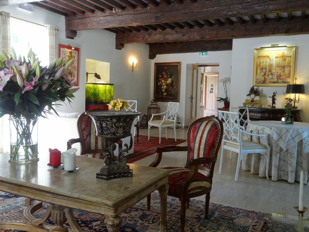 Restaurant Les Gorges De L'aveyron Hotel
