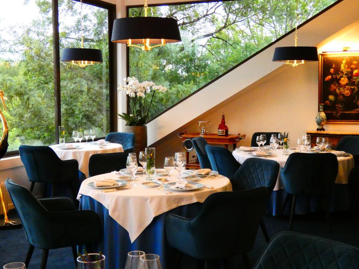 Restaurant Les Gorges De L'aveyron Hotel